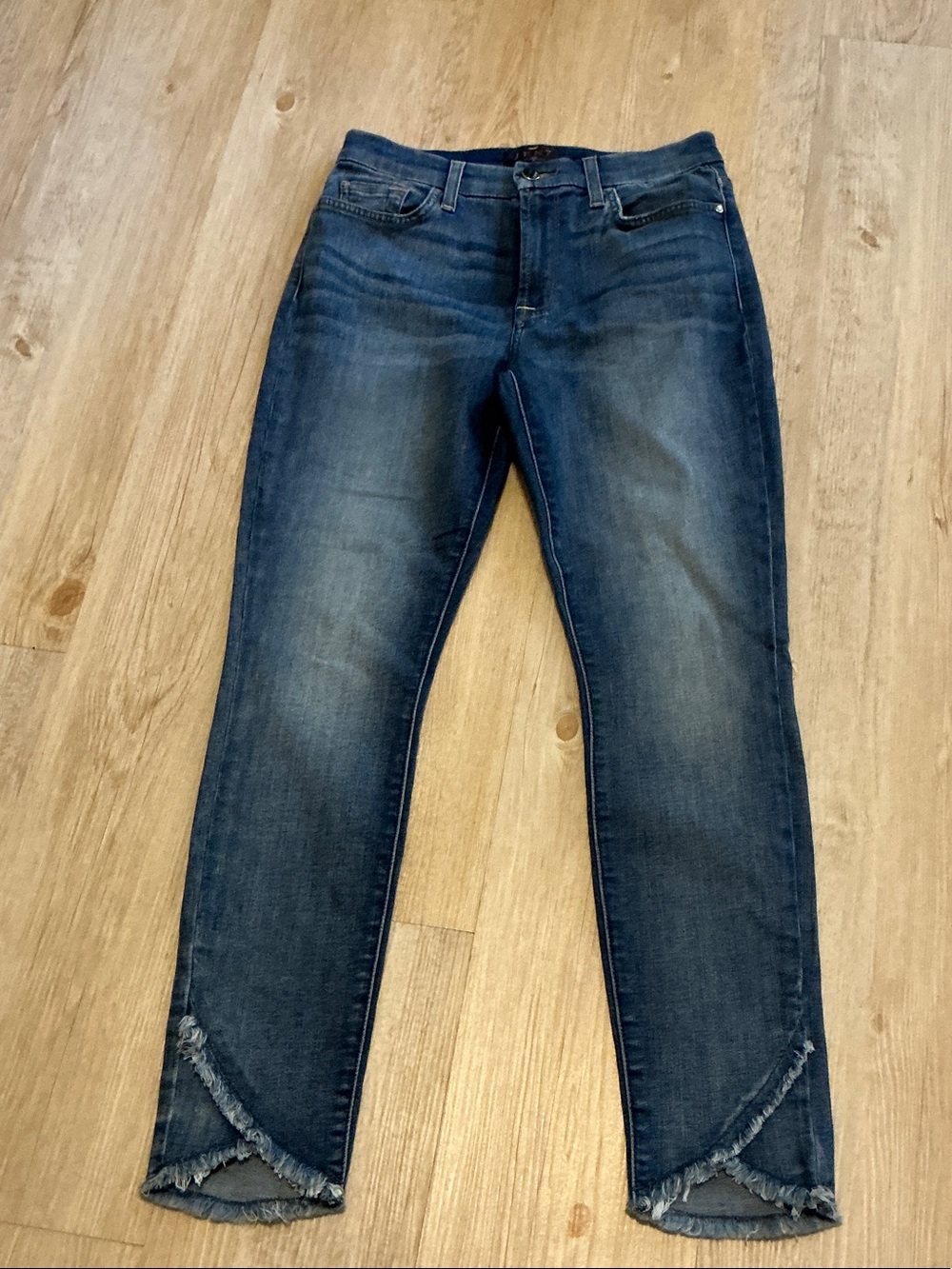 7 For All Mankind Dark Blue Women’s Jeans with Frayed Hem